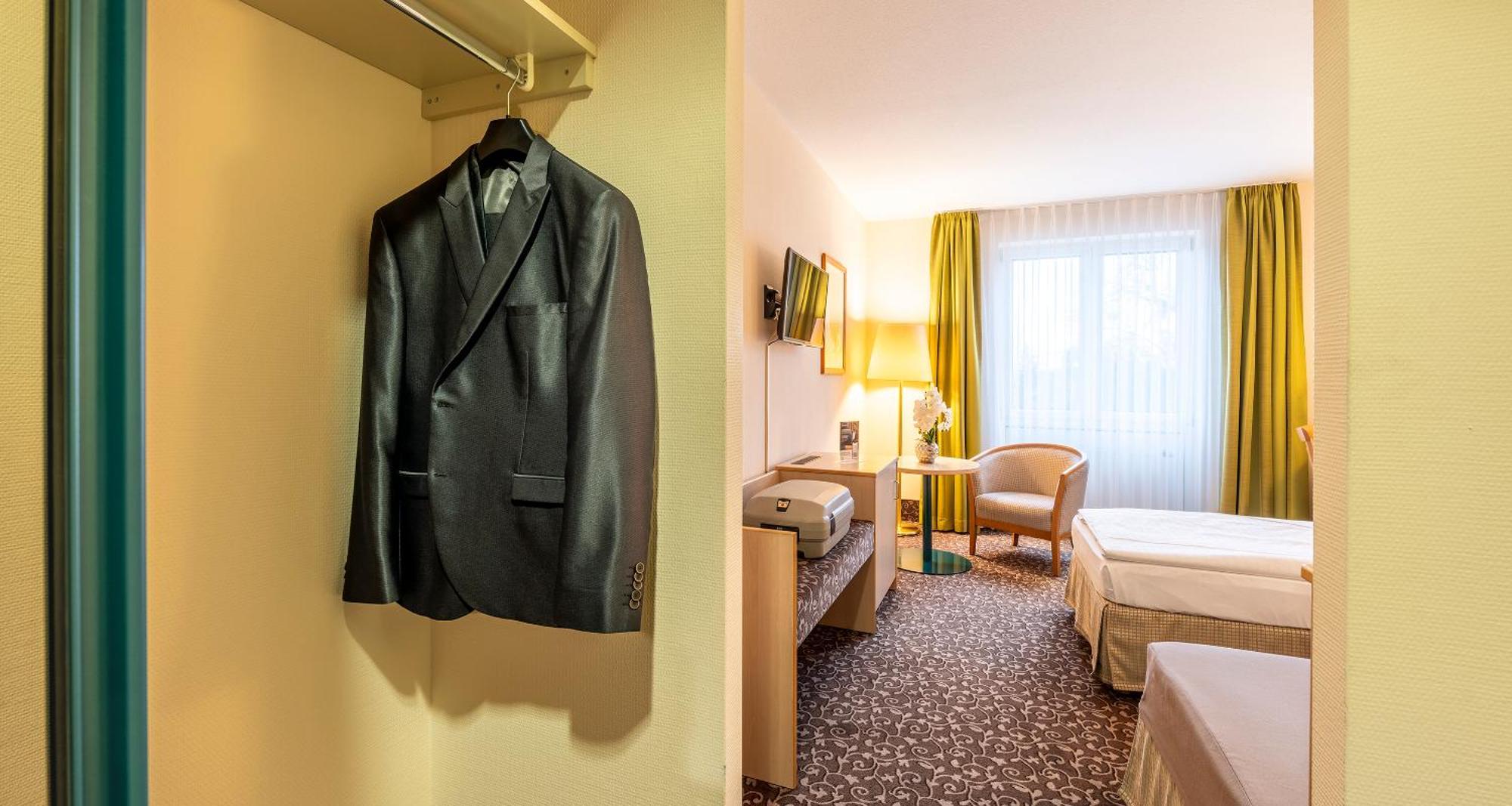 Amber Park Hotel 4*